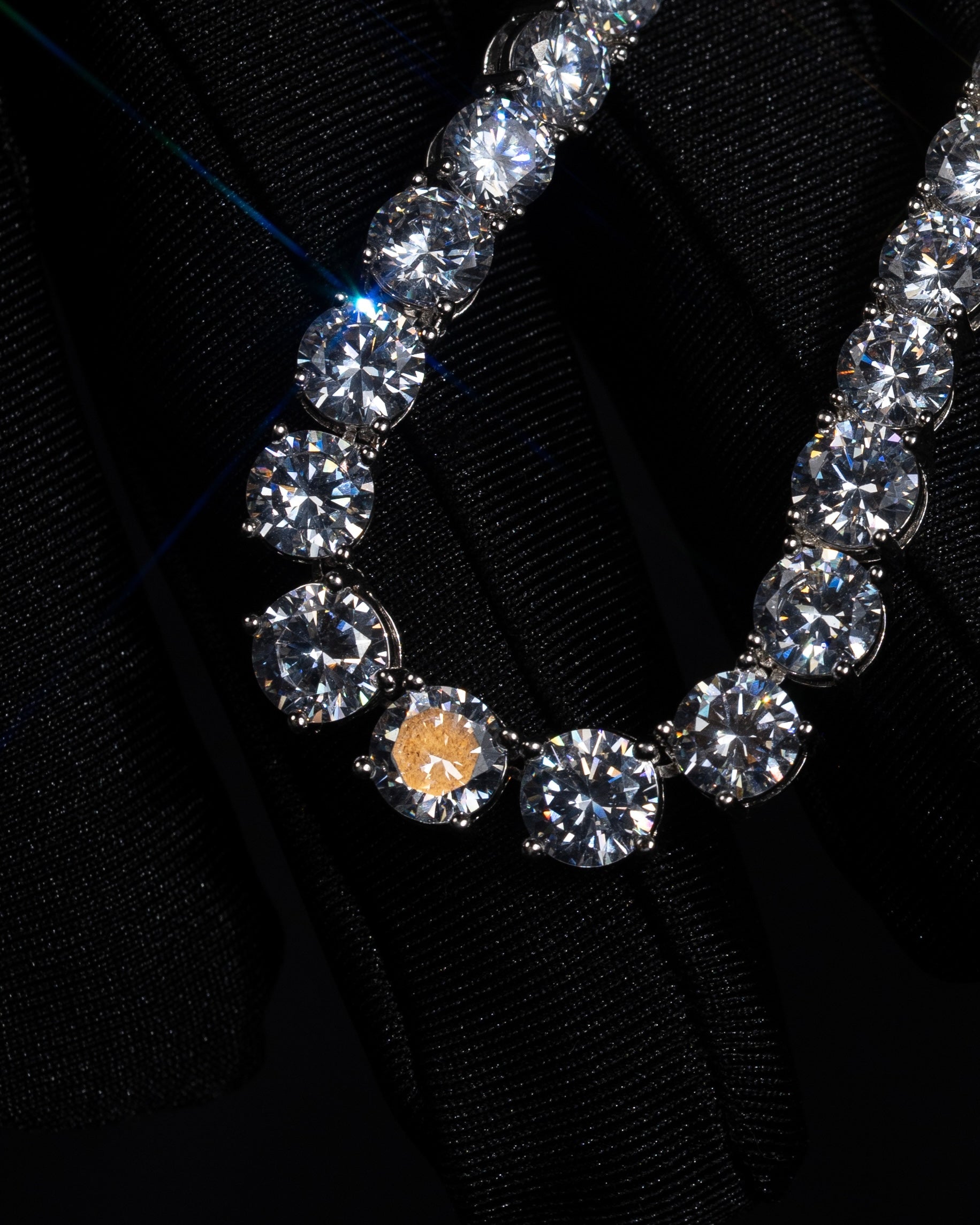 Elegant Tennis Halsband