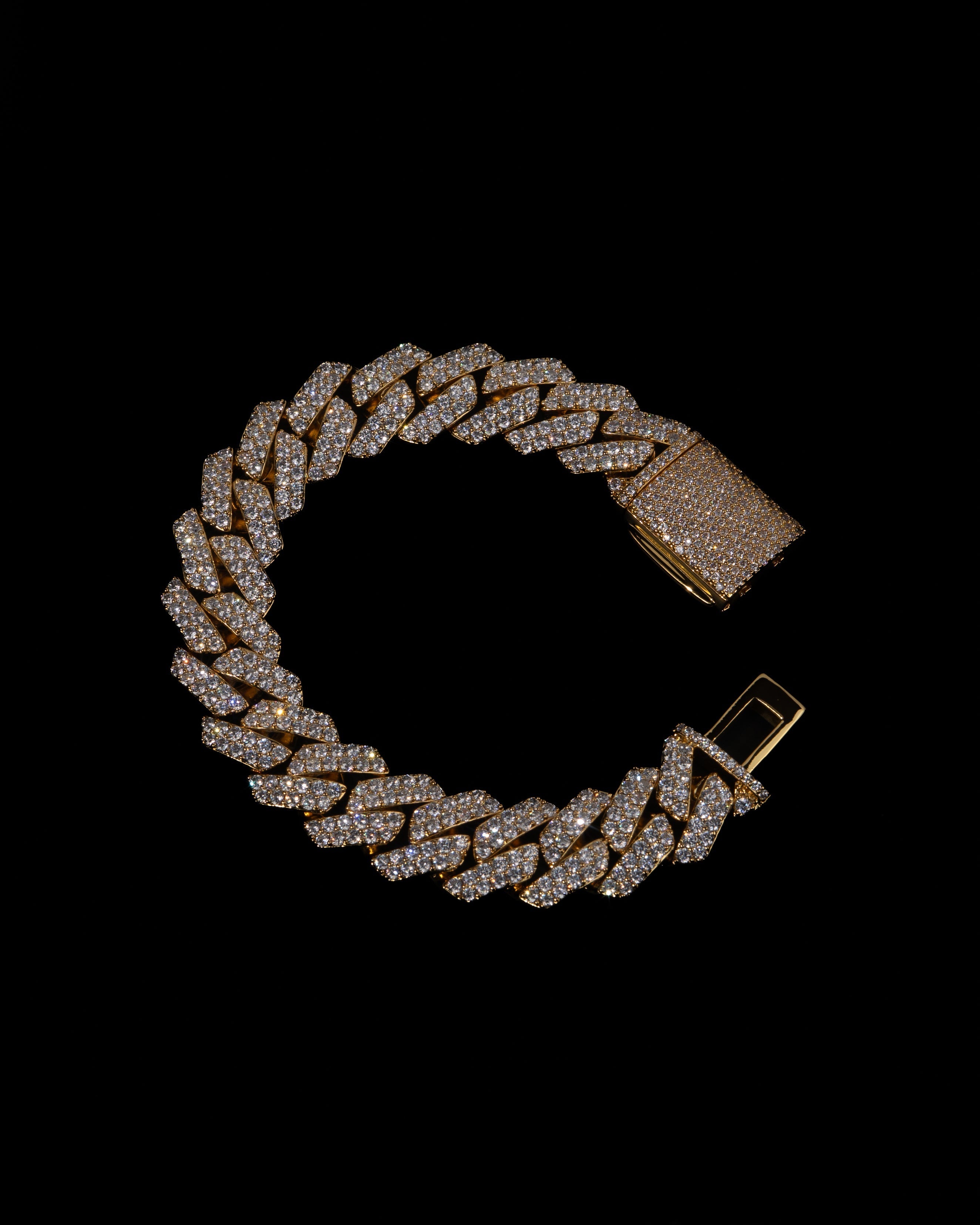 Iced Out Cuban Link Armband - Kejsar