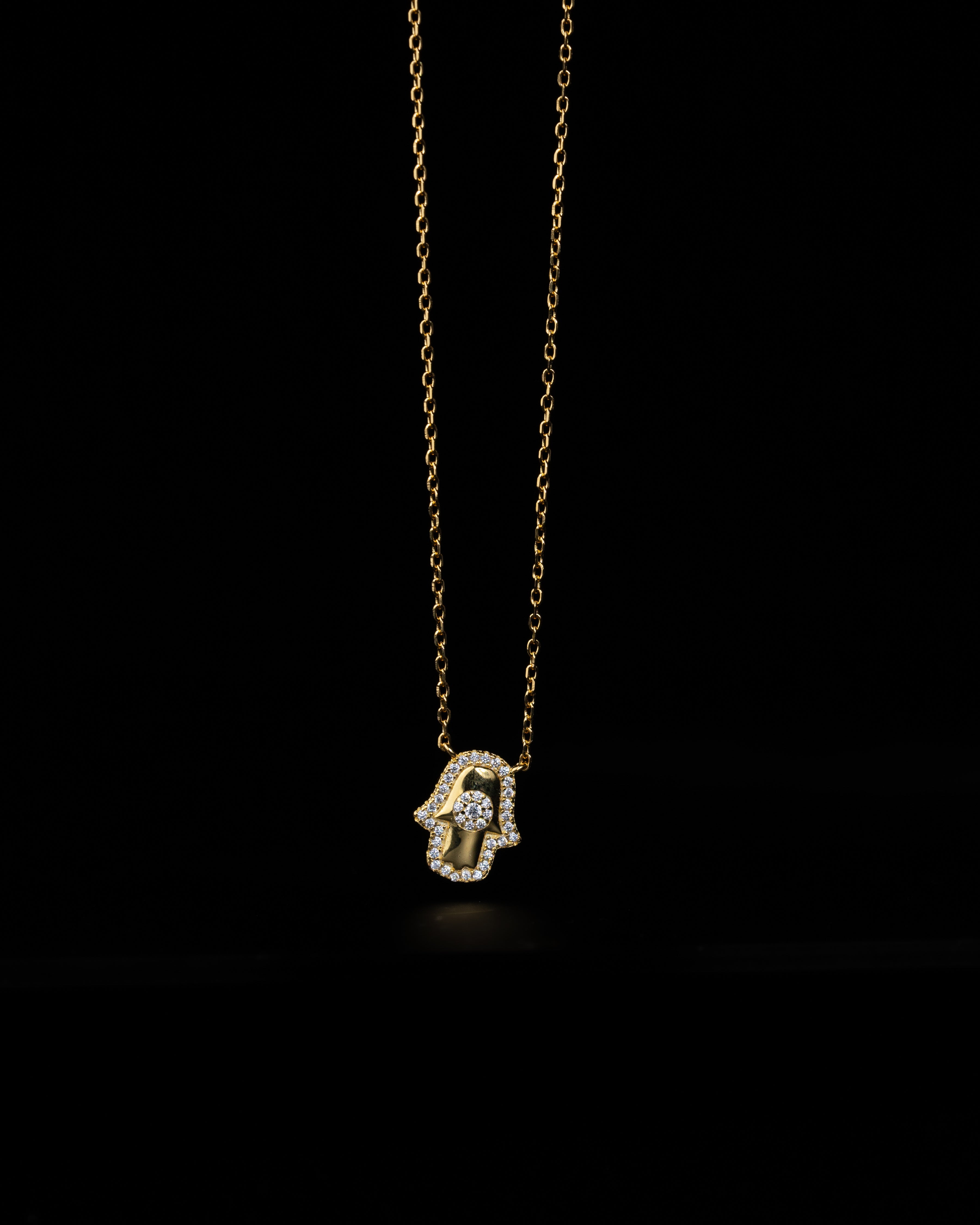 GOLDEN HAMSA NECKLACE